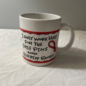 Hallmark Shoebox Greetings “I Only Work Here For The Free Pens And Rubber Bands”